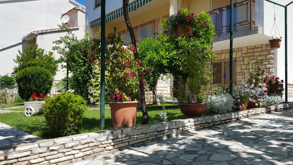 Apartments Paradiso Pula Exterior foto